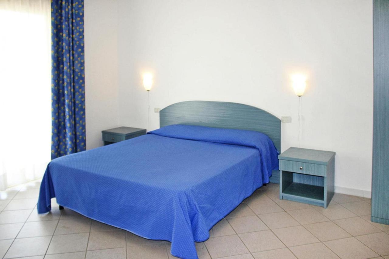Apartment In Cecina Mare With Outdoor Pool Марина-ді-Чечина Екстер'єр фото